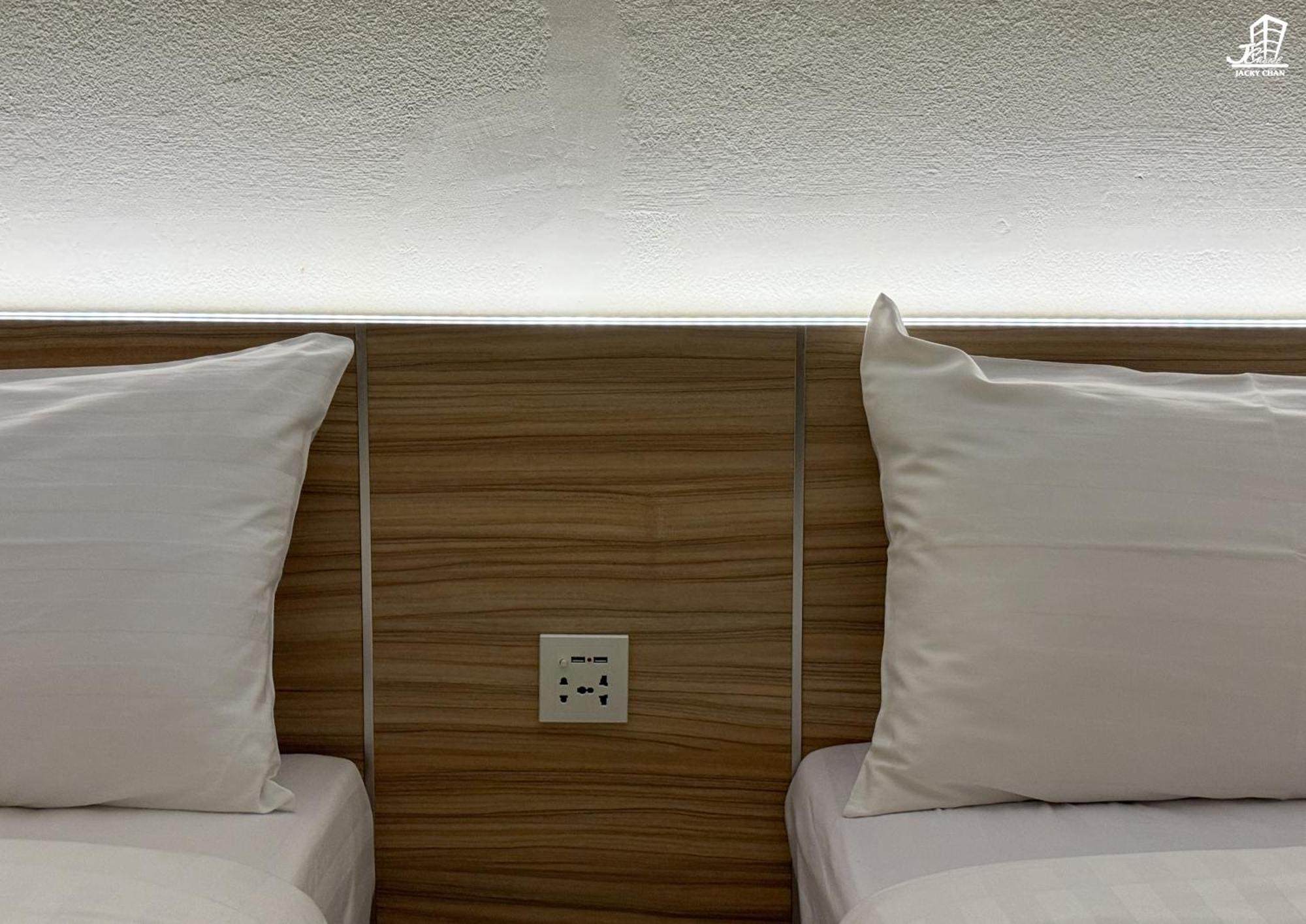 בטונג Jacky Chan Hotel מראה חיצוני תמונה