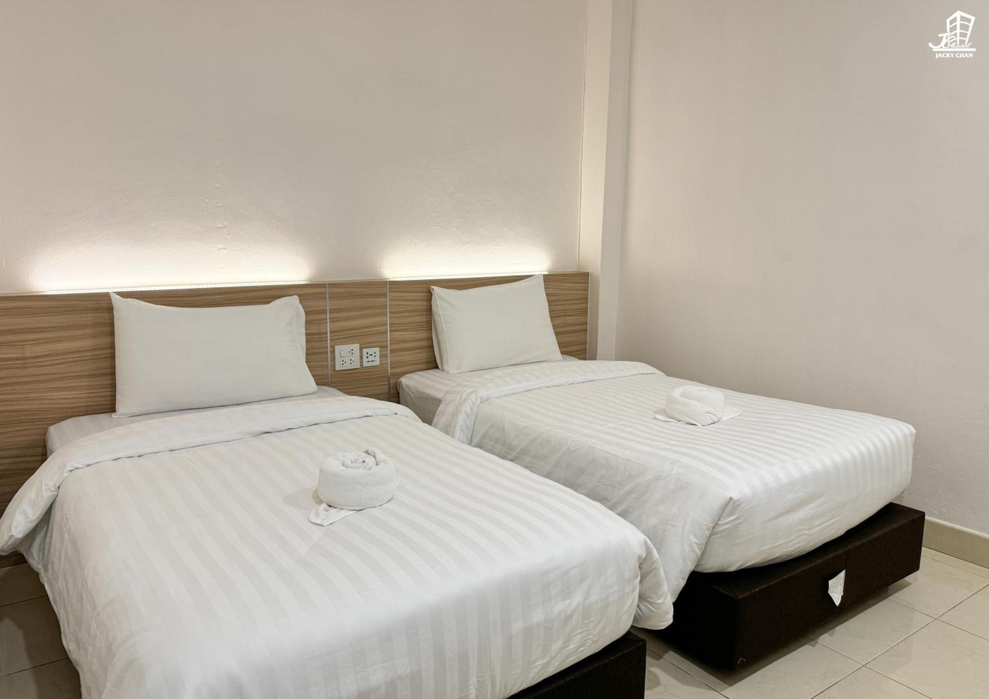 בטונג Jacky Chan Hotel מראה חיצוני תמונה